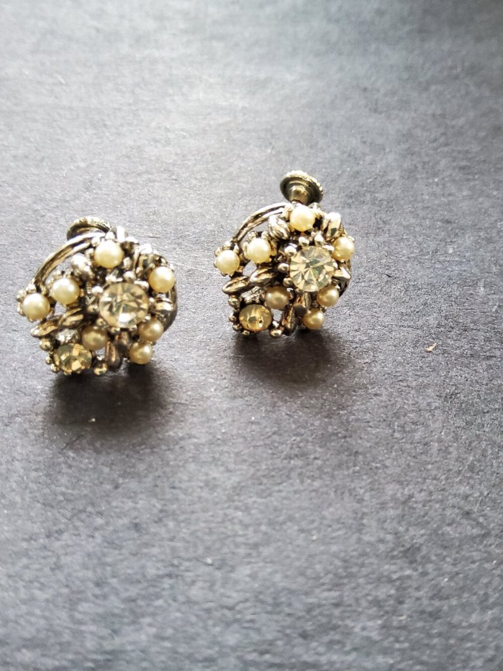 Vintage Star brand fine jewelry earrings